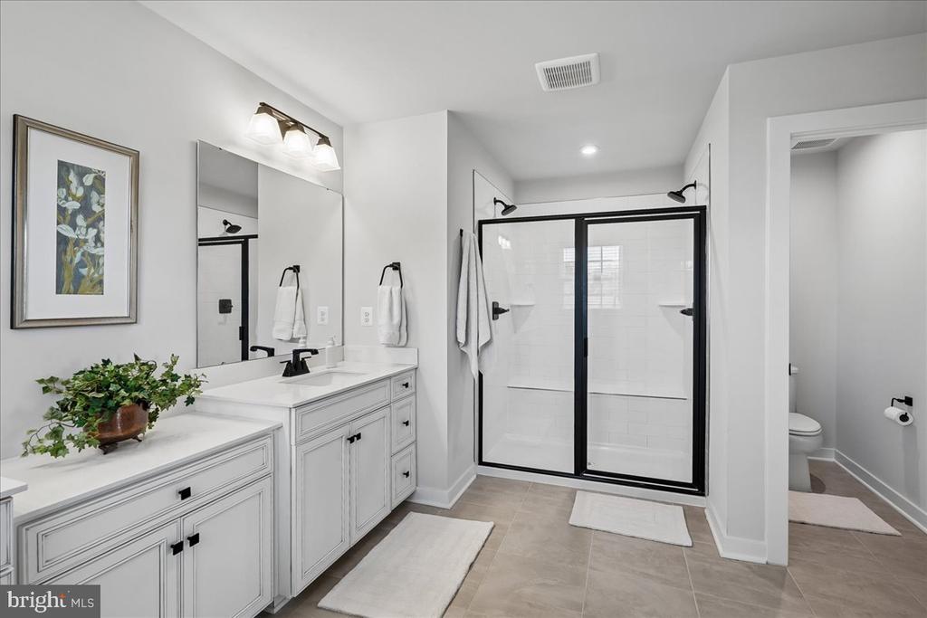 8016 INTERNATIONAL DR, WARRENTON, Virginia 20187, 4 Bedrooms Bedrooms, ,3 BathroomsBathrooms,Residential,8016 INTERNATIONAL DR,VAFQ2021968 MLS # VAFQ2021968