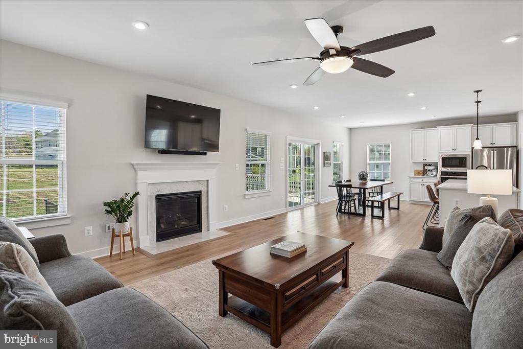 8016 INTERNATIONAL DR, WARRENTON, Virginia 20187, 4 Bedrooms Bedrooms, ,3 BathroomsBathrooms,Residential,8016 INTERNATIONAL DR,VAFQ2021968 MLS # VAFQ2021968