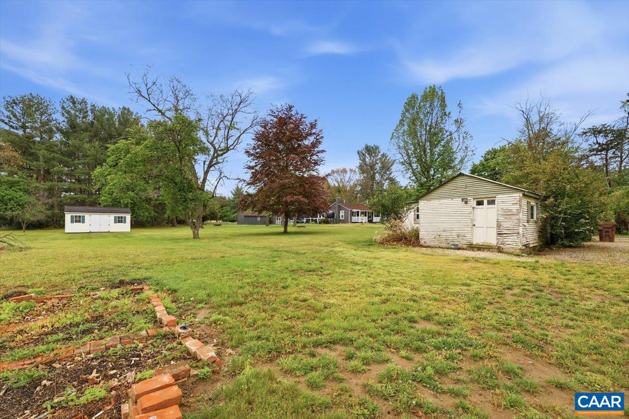 147 RANKIN LN, STUARTS DRAFT, Virginia 24477, 3 Bedrooms Bedrooms, ,2 BathroomsBathrooms,Residential,147 RANKIN LN,676576 MLS # 676576