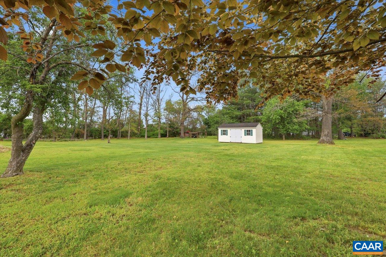 147 RANKIN LN, STUARTS DRAFT, Virginia 24477, 3 Bedrooms Bedrooms, ,2 BathroomsBathrooms,Residential,147 RANKIN LN,676576 MLS # 676576