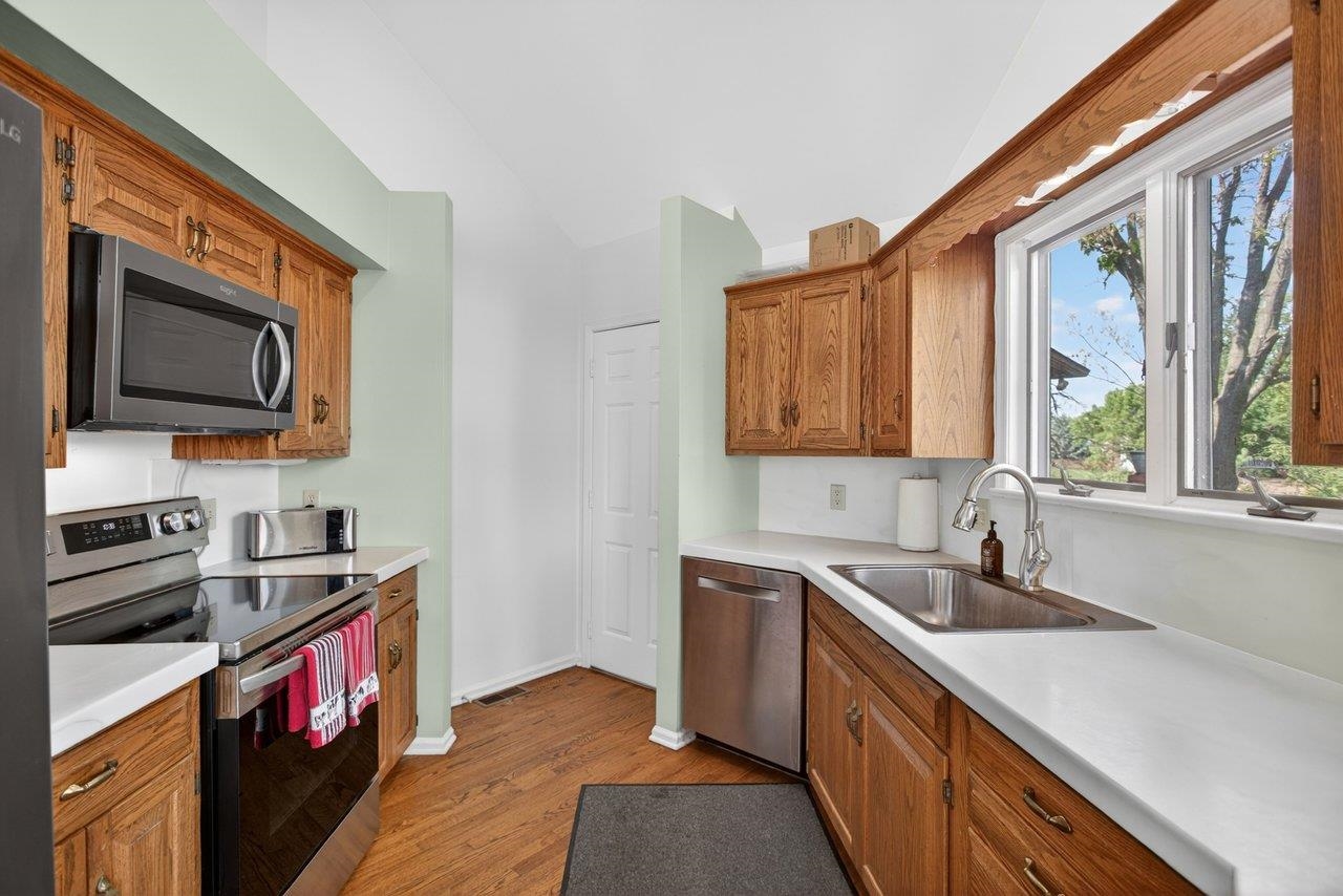 3615 NUTMEG CT, ROCKINGHAM, Virginia 22801, 3 Bedrooms Bedrooms, ,3 BathroomsBathrooms,Residential,3615 NUTMEG CT,676701 MLS # 676701
