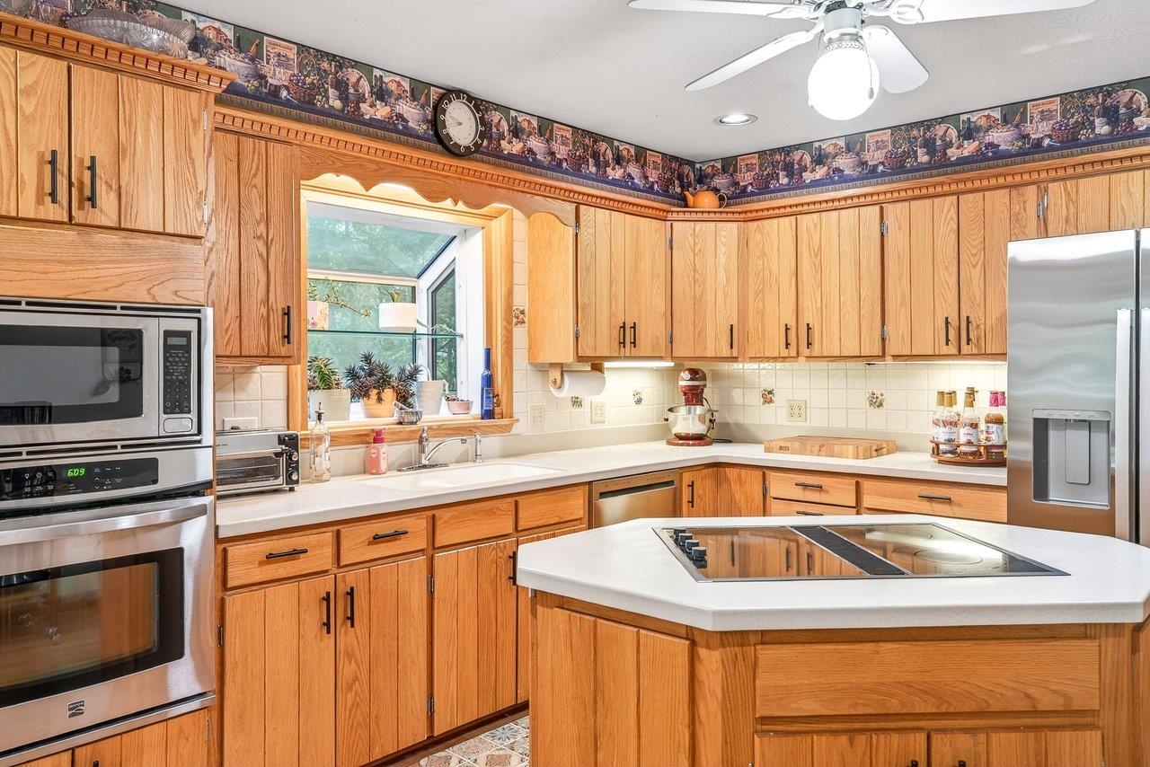 110 QUAIL CT, MCGAHEYSVILLE, Virginia 22840, 4 Bedrooms Bedrooms, ,3 BathroomsBathrooms,Residential,110 QUAIL CT,676710 MLS # 676710 110 QUAIL CT, MCGAHEYSVILLE, Virginia 22840, 4 Bedrooms Bedrooms, ,3 BathroomsBathrooms,Residential,110 QUAIL CT,676710 MLS # 676710