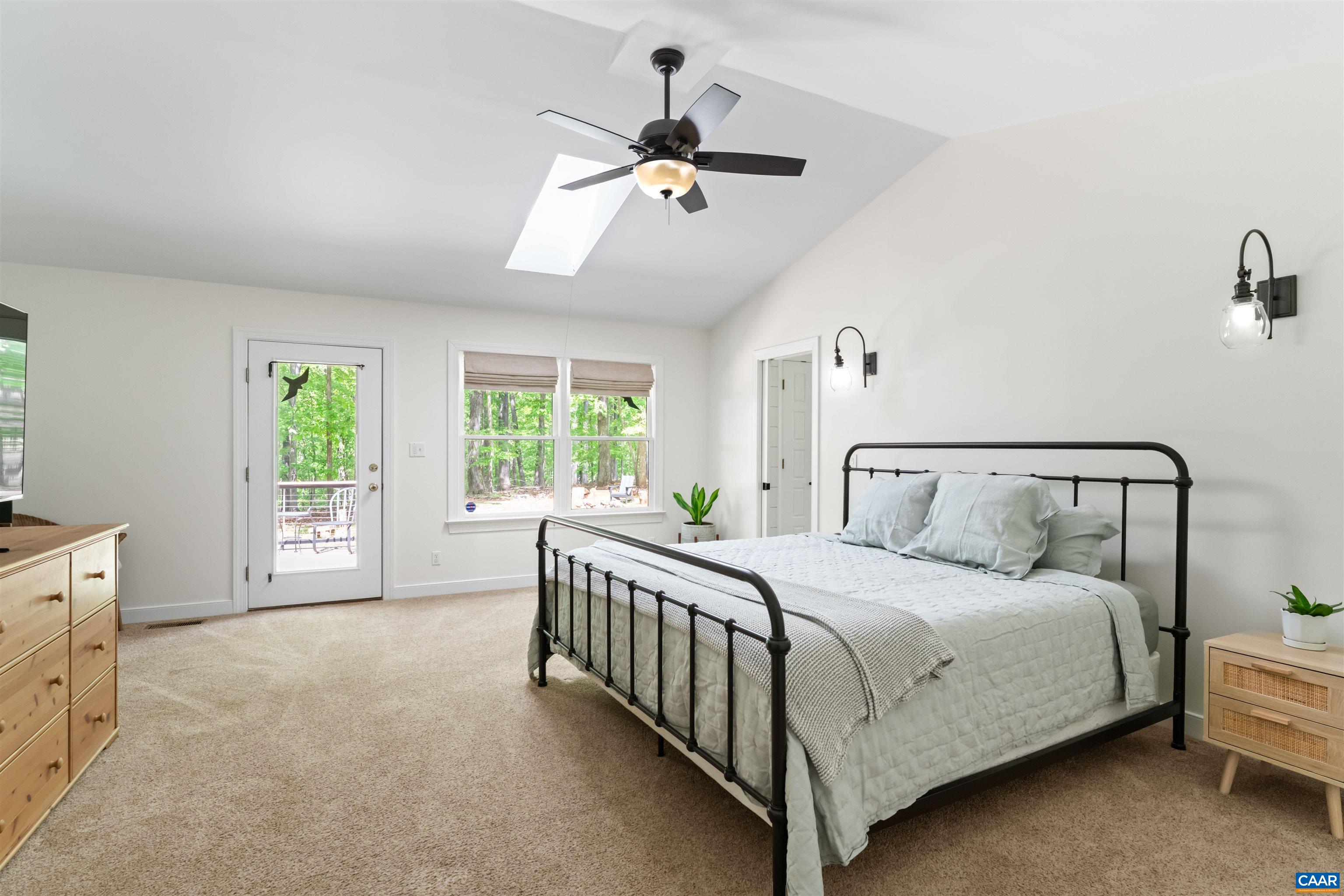 3310 WOODCREEK DR, CHARLOTTESVILLE, Virginia 22911, 3 Bedrooms Bedrooms, ,2 BathroomsBathrooms,Residential,3310 WOODCREEK DR,676723 MLS # 676723