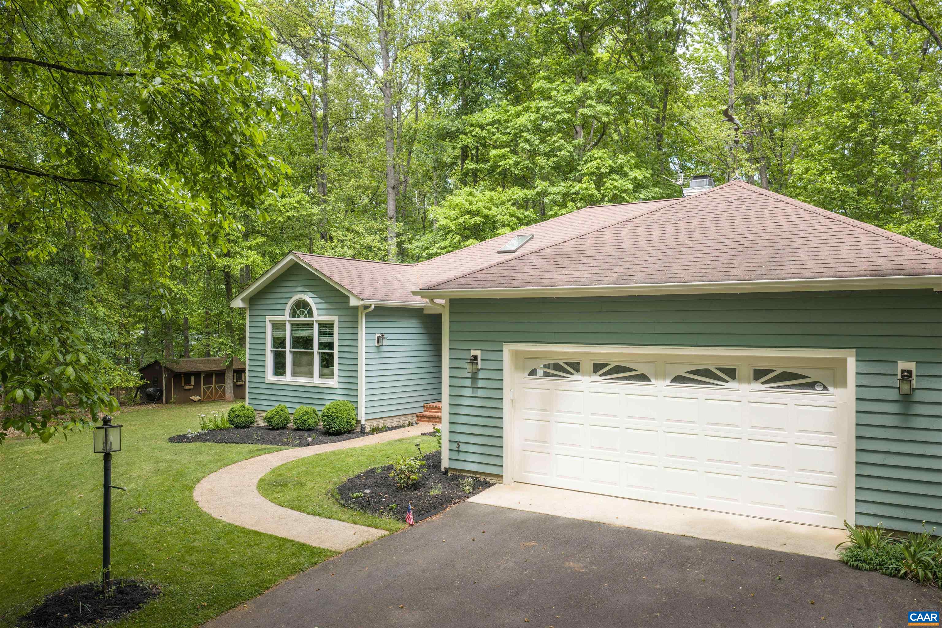 3310 WOODCREEK DR, CHARLOTTESVILLE, Virginia 22911, 3 Bedrooms Bedrooms, ,2 BathroomsBathrooms,Residential,3310 WOODCREEK DR,676723 MLS # 676723