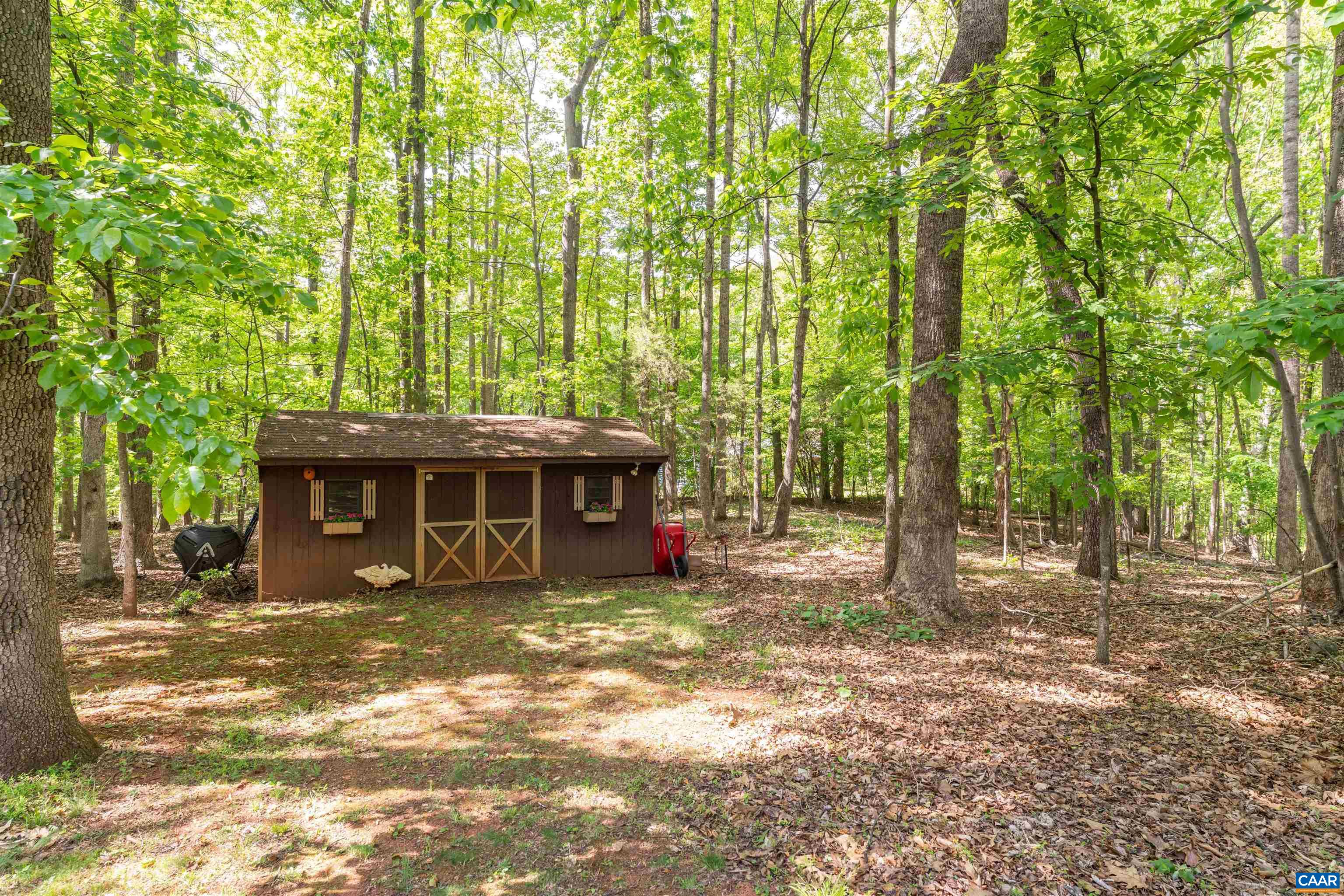 3310 WOODCREEK DR, CHARLOTTESVILLE, Virginia 22911, 3 Bedrooms Bedrooms, ,2 BathroomsBathrooms,Residential,3310 WOODCREEK DR,676723 MLS # 676723