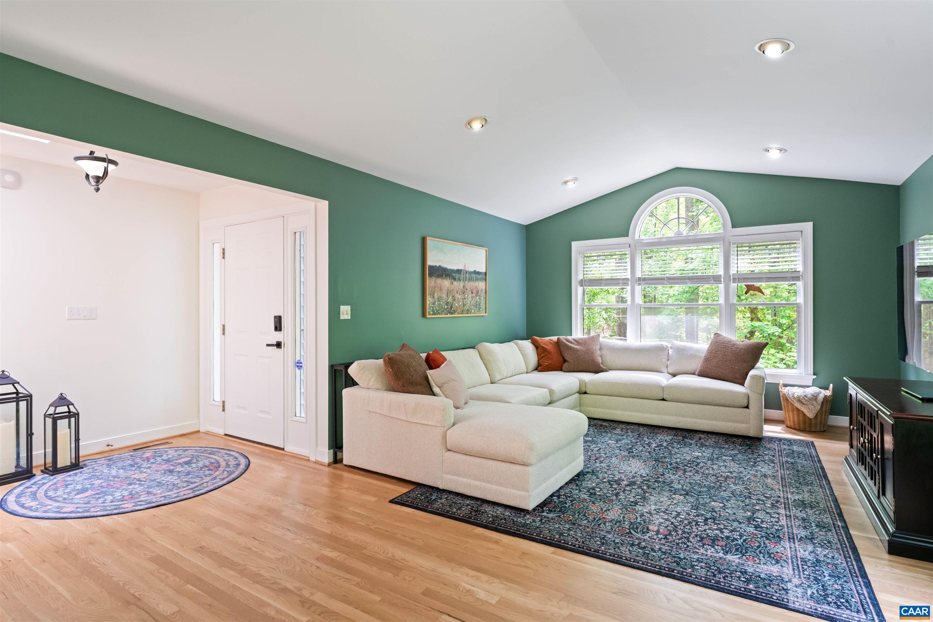 3310 WOODCREEK DR, CHARLOTTESVILLE, Virginia 22911, 3 Bedrooms Bedrooms, ,2 BathroomsBathrooms,Residential,3310 WOODCREEK DR,676723 MLS # 676723
