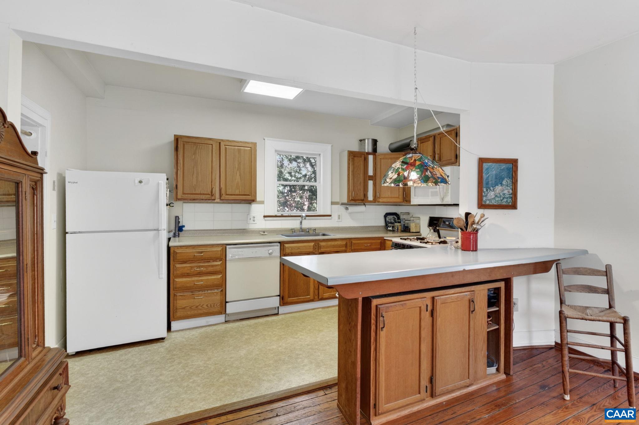 518 NE 8TH ST, CHARLOTTESVILLE, Virginia 22902, 3 Bedrooms Bedrooms, ,2 BathroomsBathrooms,Residential,518 NE 8TH ST,676885 MLS # 676885
