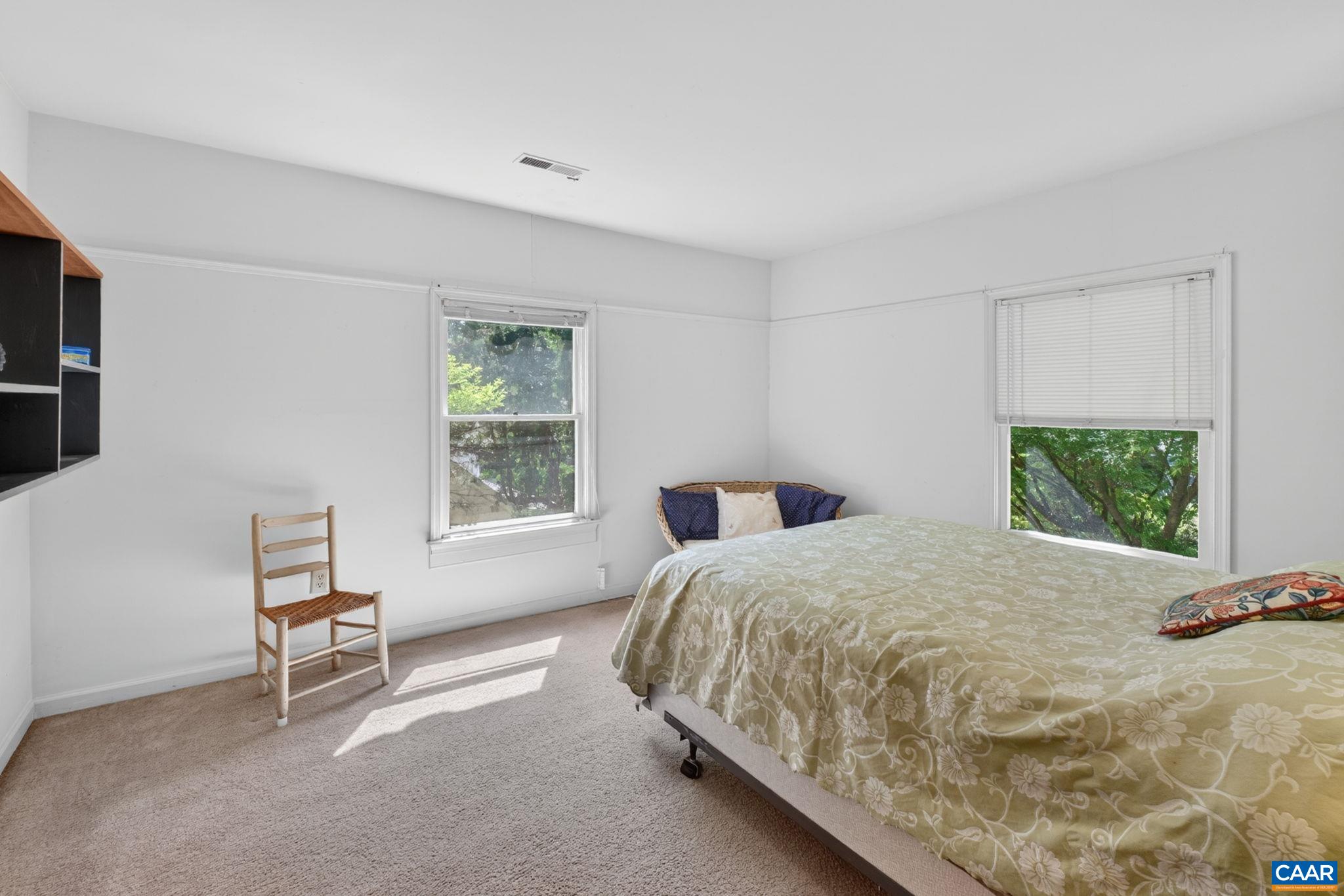 518 NE 8TH ST, CHARLOTTESVILLE, Virginia 22902, 3 Bedrooms Bedrooms, ,2 BathroomsBathrooms,Residential,518 NE 8TH ST,676885 MLS # 676885