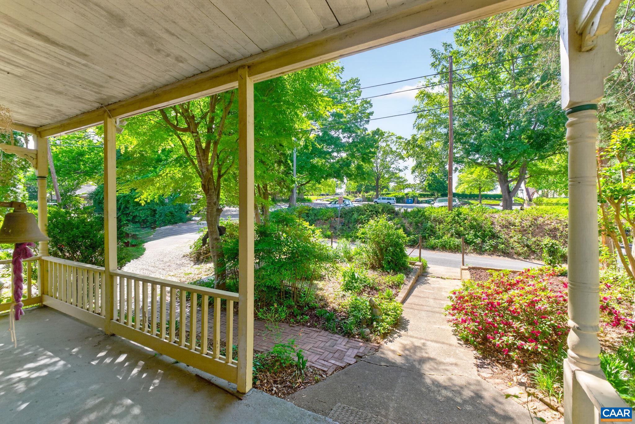 518 NE 8TH ST, CHARLOTTESVILLE, Virginia 22902, 3 Bedrooms Bedrooms, ,2 BathroomsBathrooms,Residential,518 NE 8TH ST,676885 MLS # 676885