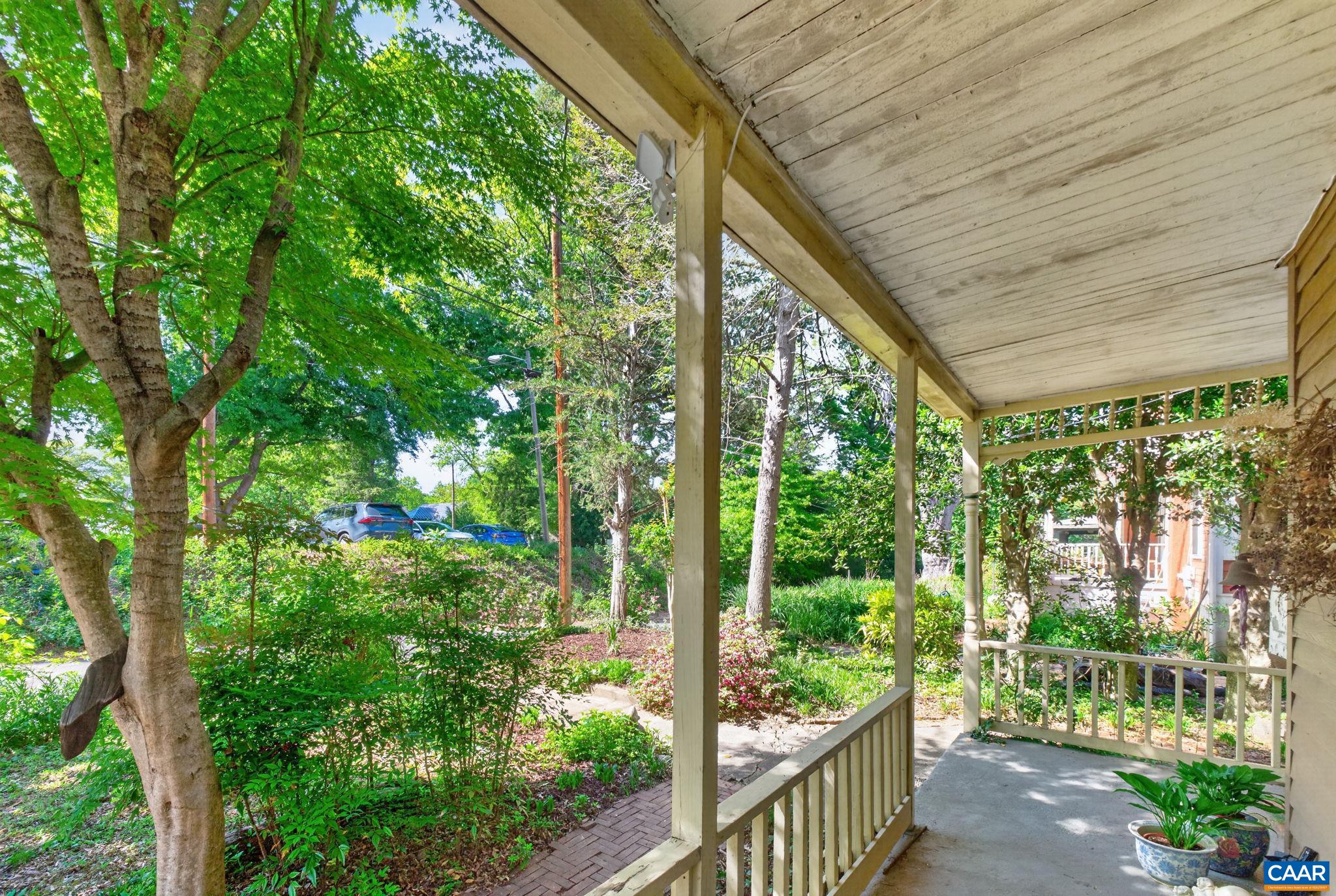 518 NE 8TH ST, CHARLOTTESVILLE, Virginia 22902, 3 Bedrooms Bedrooms, ,2 BathroomsBathrooms,Residential,518 NE 8TH ST,676885 MLS # 676885