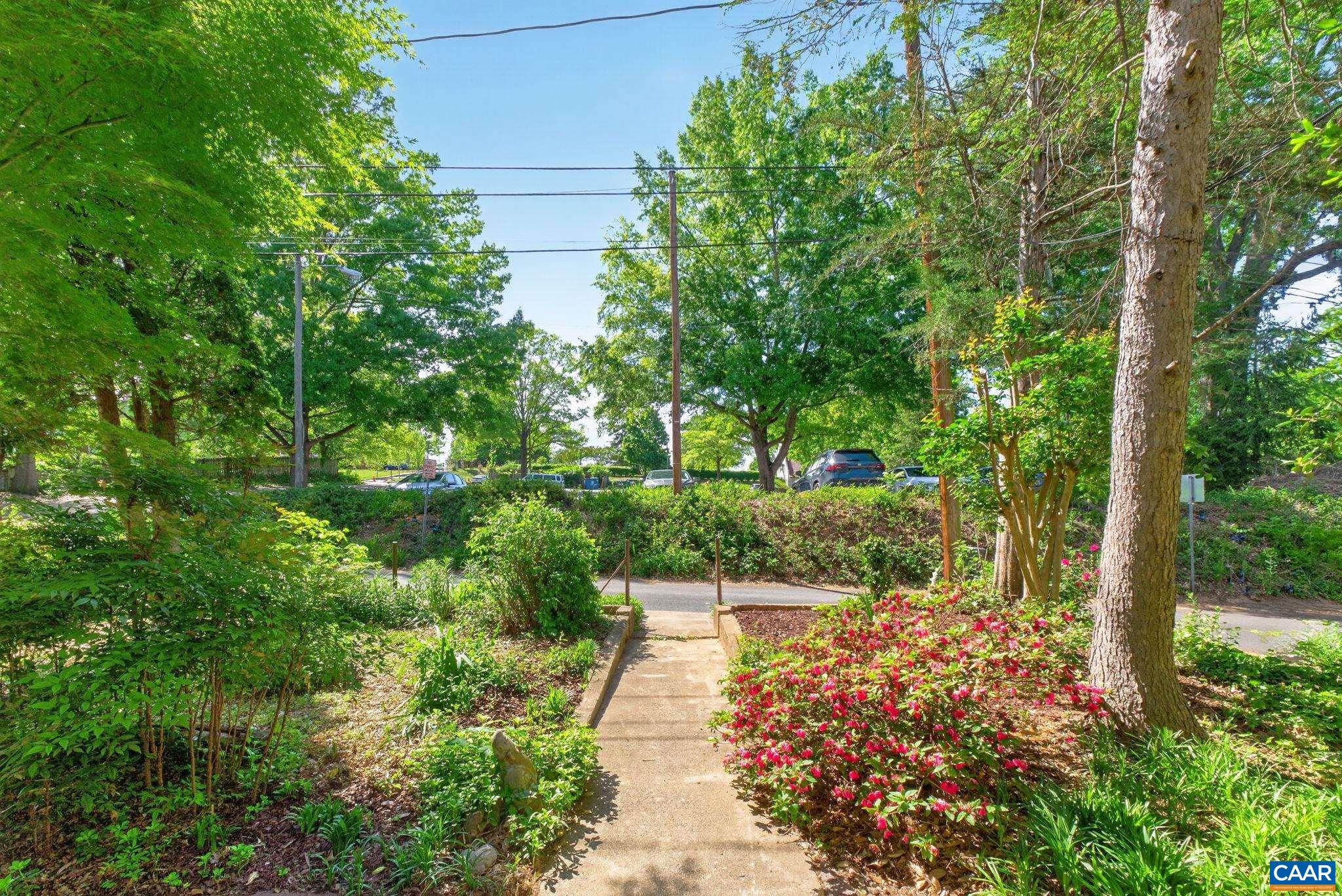 518 NE 8TH ST, CHARLOTTESVILLE, Virginia 22902, 3 Bedrooms Bedrooms, ,2 BathroomsBathrooms,Residential,518 NE 8TH ST,676885 MLS # 676885