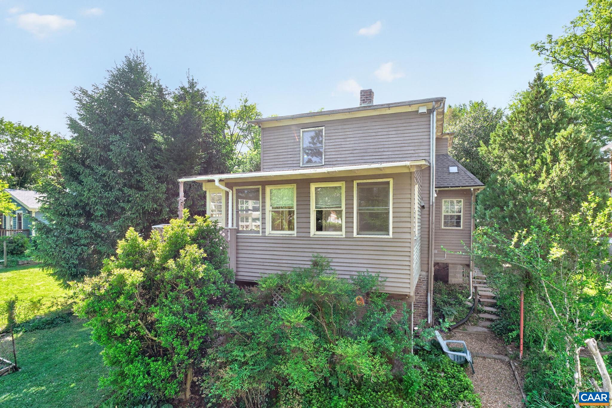 518 NE 8TH ST, CHARLOTTESVILLE, Virginia 22902, 3 Bedrooms Bedrooms, ,2 BathroomsBathrooms,Residential,518 NE 8TH ST,676885 MLS # 676885