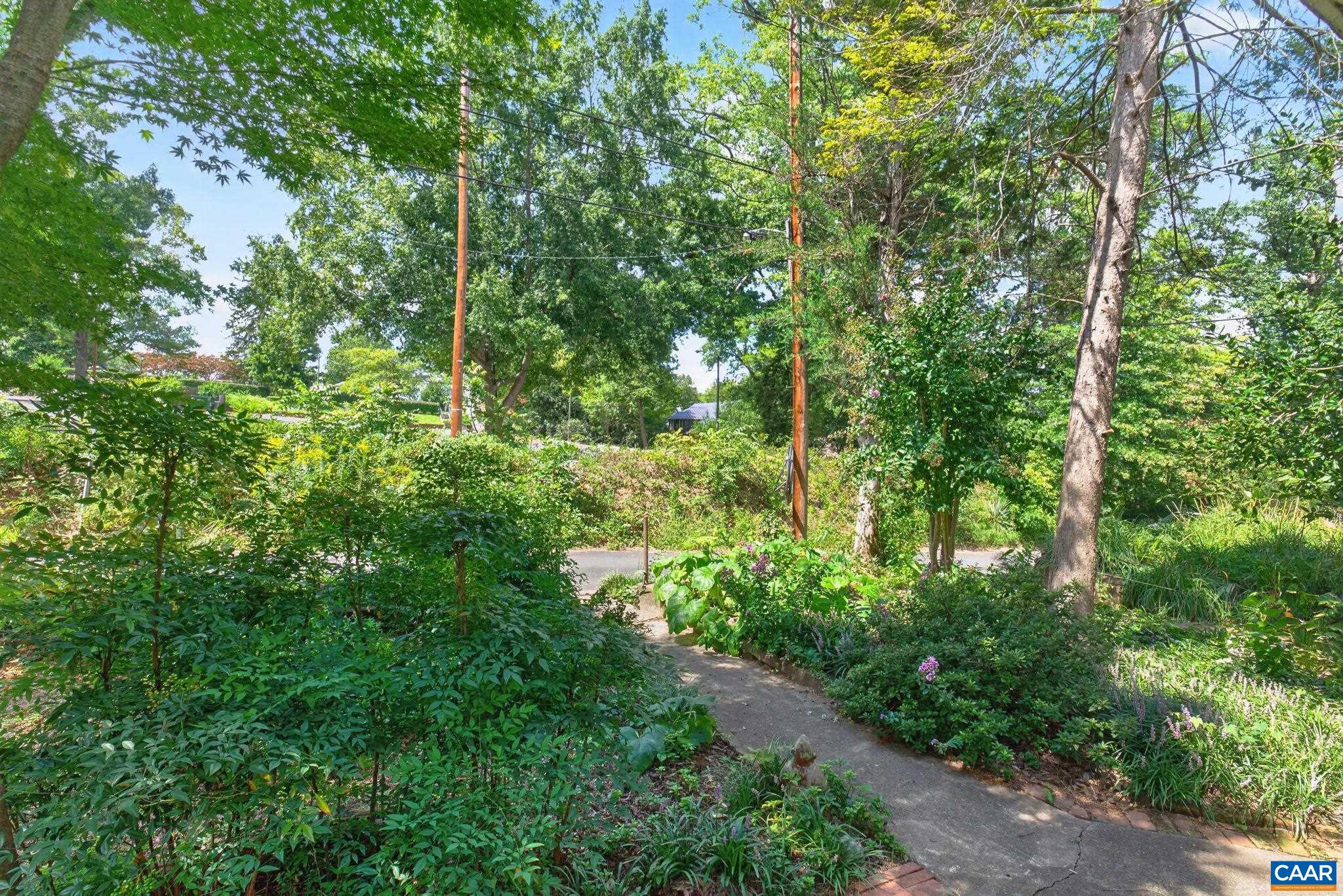 518 NE 8TH ST, CHARLOTTESVILLE, Virginia 22902, 3 Bedrooms Bedrooms, ,2 BathroomsBathrooms,Residential,518 NE 8TH ST,676885 MLS # 676885 518 NE 8TH ST, CHARLOTTESVILLE, Virginia 22902, 3 Bedrooms Bedrooms, ,2 BathroomsBathrooms,Residential,518 NE 8TH ST,676885 MLS # 676885