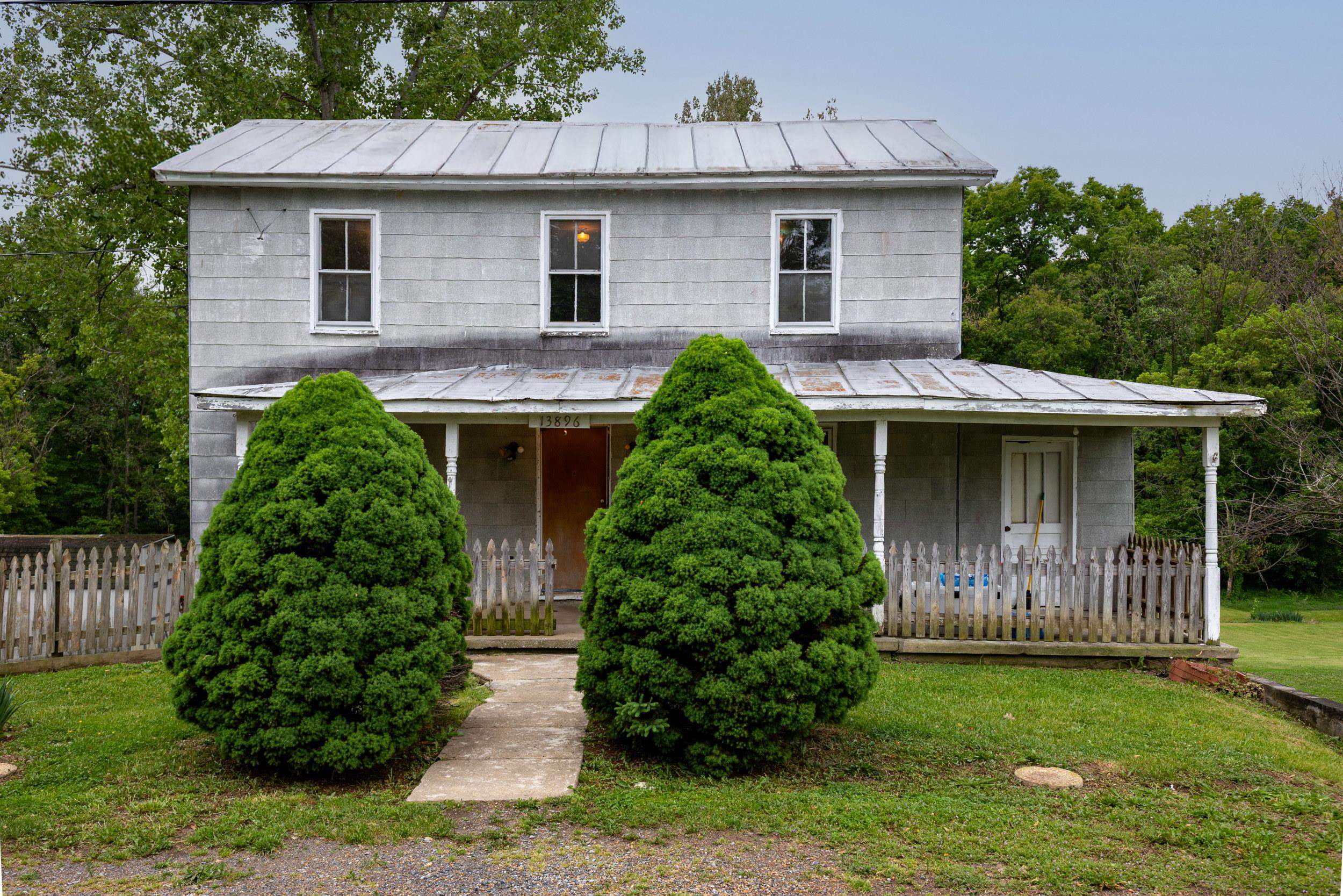 13896 ROCKINGHAM PIKE, ELKTON, Virginia 22827, 3 Bedrooms Bedrooms, ,1 BathroomBathrooms,Residential,13896 ROCKINGHAM PIKE,676886 MLS # 676886