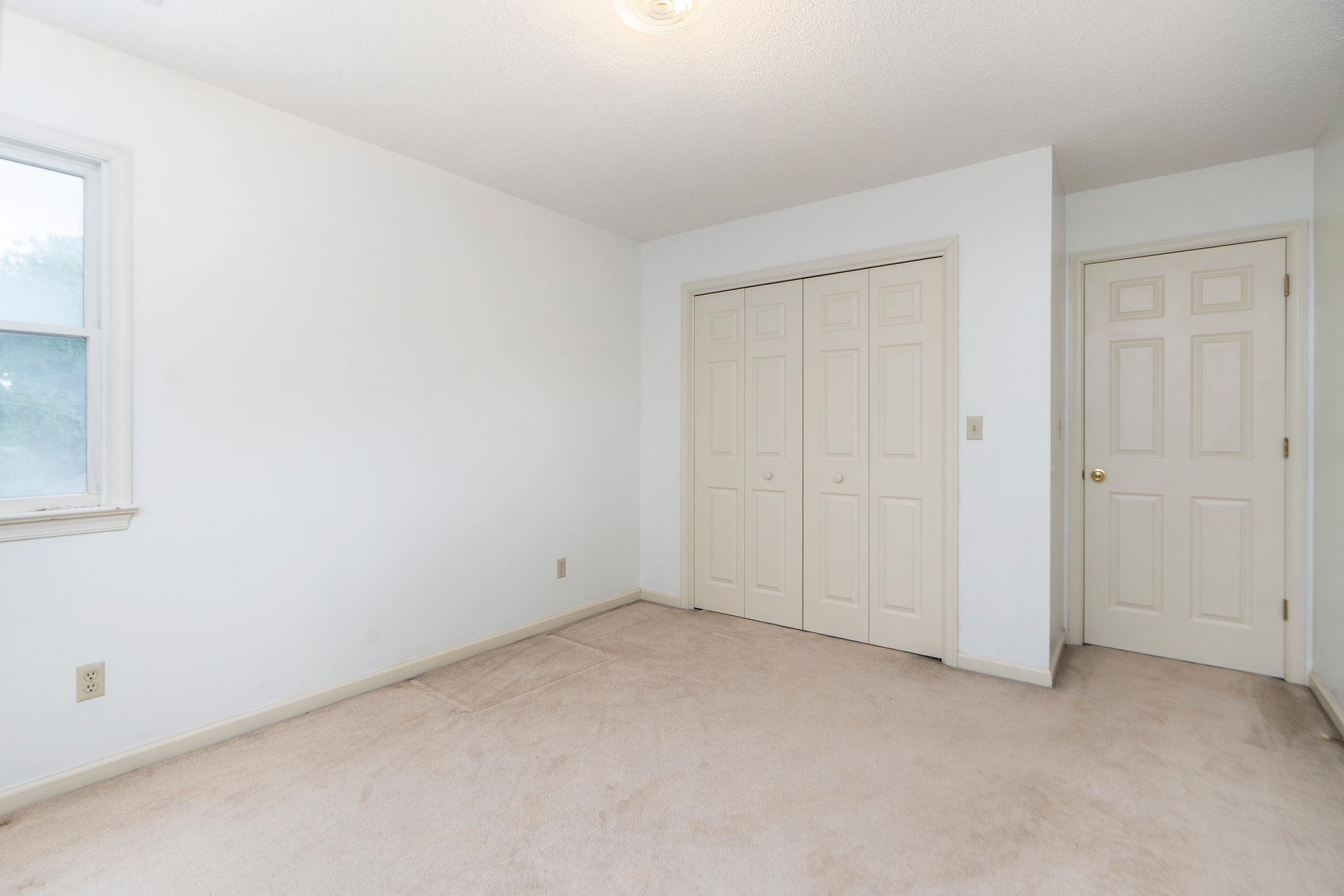 212 WINDERMERE DR, WAYNESBORO, Virginia 22980, 3 Bedrooms Bedrooms, ,2 BathroomsBathrooms,Residential,212 WINDERMERE DR,676887 MLS # 676887