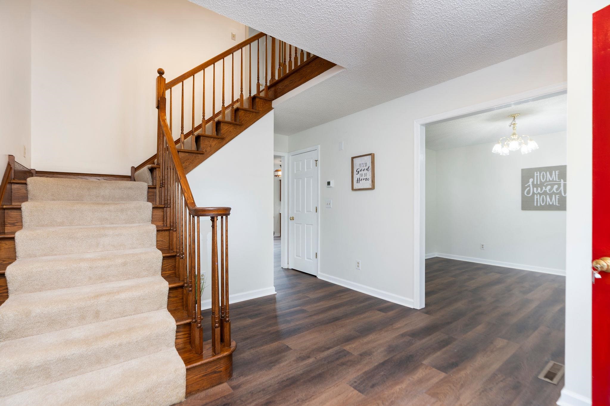 212 WINDERMERE DR, WAYNESBORO, Virginia 22980, 3 Bedrooms Bedrooms, ,2 BathroomsBathrooms,Residential,212 WINDERMERE DR,676887 MLS # 676887