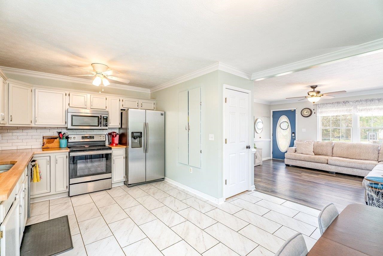 122 KITTIWAKE CT, ELKTON, Virginia 22827, 3 Bedrooms Bedrooms, ,3 BathroomsBathrooms,Residential,122 KITTIWAKE CT,676889 MLS # 676889