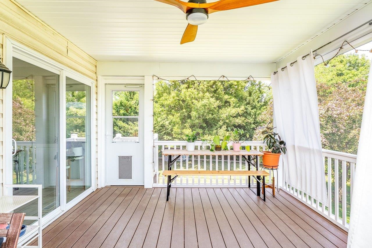 122 KITTIWAKE CT, ELKTON, Virginia 22827, 3 Bedrooms Bedrooms, ,3 BathroomsBathrooms,Residential,122 KITTIWAKE CT,676889 MLS # 676889