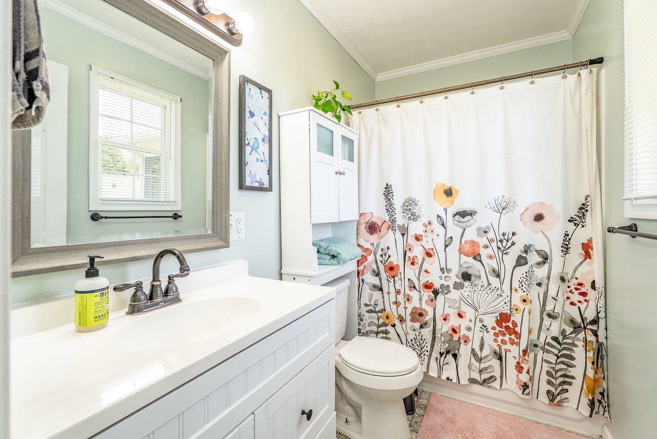 122 KITTIWAKE CT, ELKTON, Virginia 22827, 3 Bedrooms Bedrooms, ,3 BathroomsBathrooms,Residential,122 KITTIWAKE CT,676889 MLS # 676889