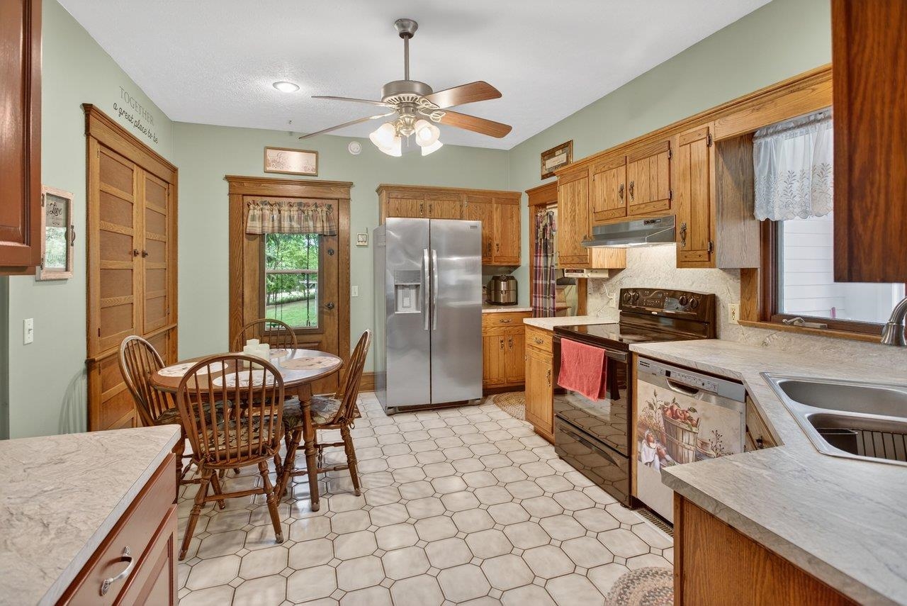 107 N TIMBER WAY, BROADWAY, Virginia 22815, 4 Bedrooms Bedrooms, ,1 BathroomBathrooms,Residential,107 N TIMBER WAY,676892 MLS # 676892