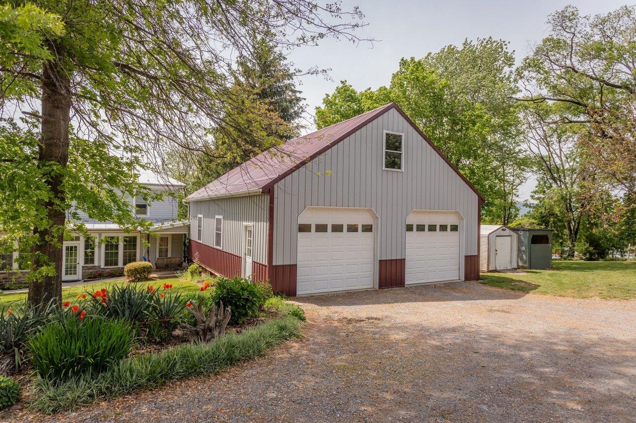 107 N TIMBER WAY, BROADWAY, Virginia 22815, 4 Bedrooms Bedrooms, ,1 BathroomBathrooms,Residential,107 N TIMBER WAY,676892 MLS # 676892