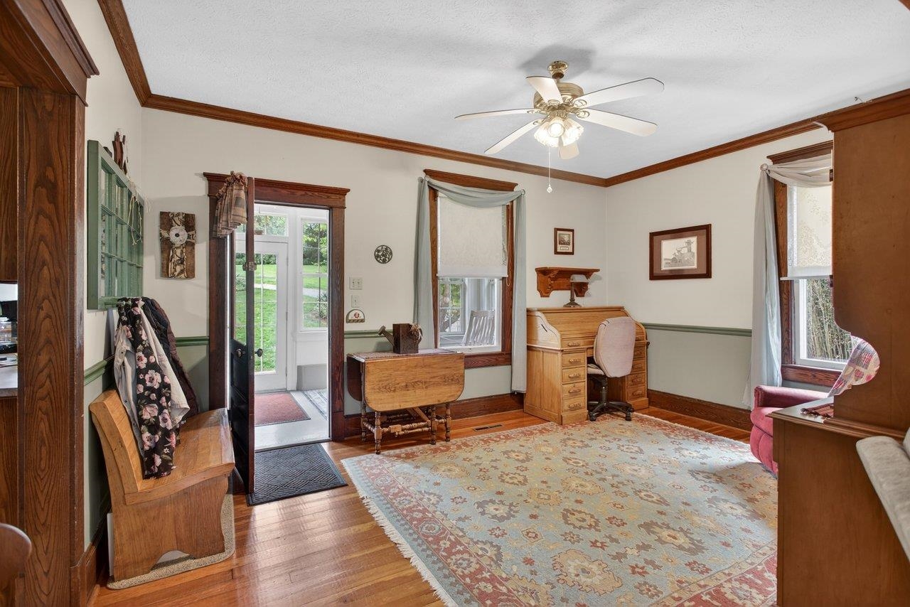 107 N TIMBER WAY, BROADWAY, Virginia 22815, 4 Bedrooms Bedrooms, ,1 BathroomBathrooms,Residential,107 N TIMBER WAY,676892 MLS # 676892