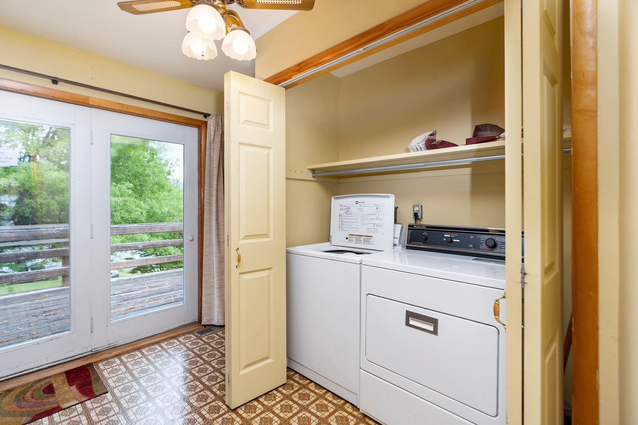 1319 BLANDFORD ST, STAUNTON, Virginia 24401, 3 Bedrooms Bedrooms, ,1 BathroomBathrooms,Residential,1319 BLANDFORD ST,676893 MLS # 676893