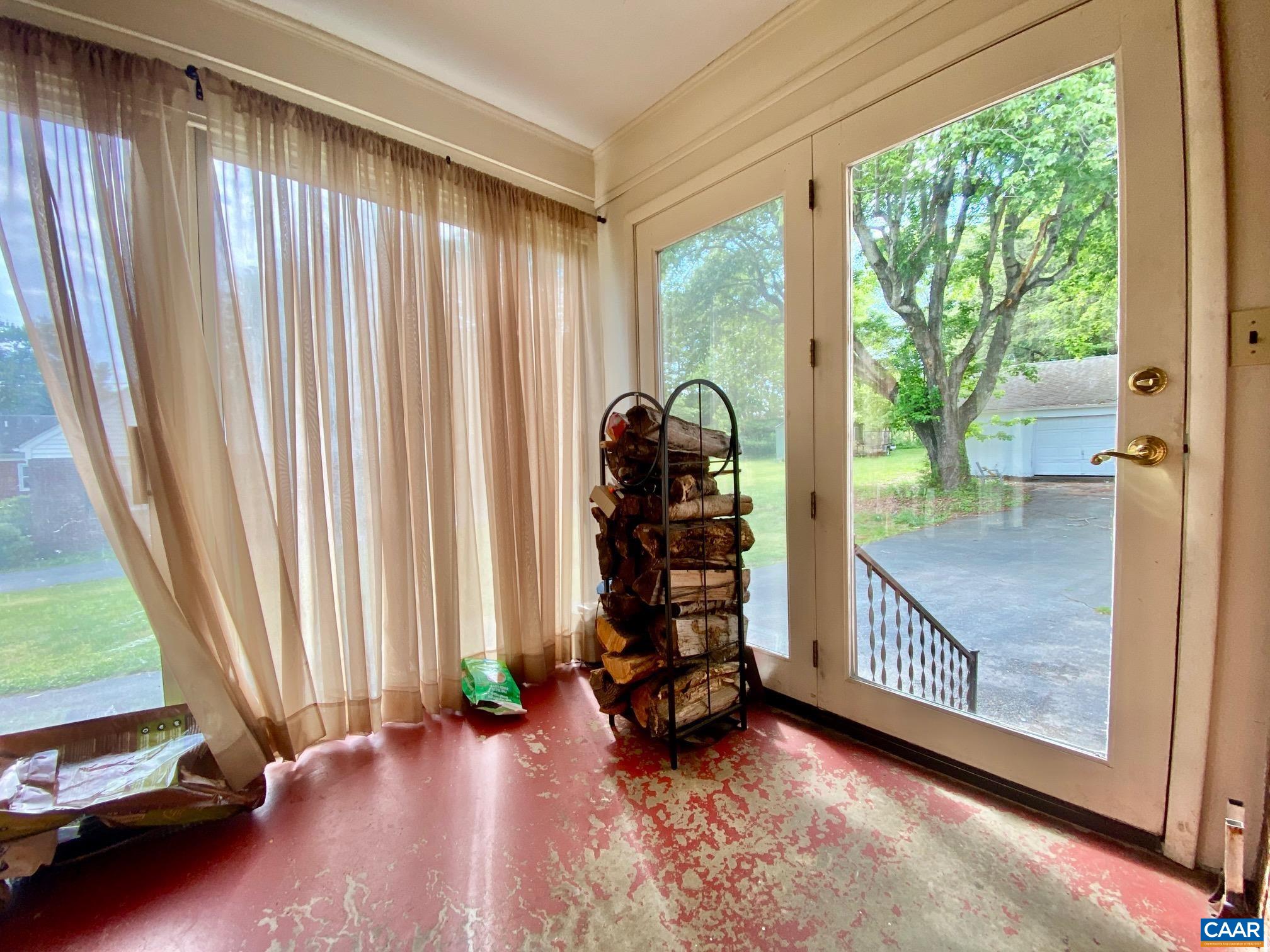 210 W GORDON AVE, GORDONSVILLE, Virginia 22942, 3 Bedrooms Bedrooms, ,2 BathroomsBathrooms,Residential,210 W GORDON AVE,676894 MLS # 676894