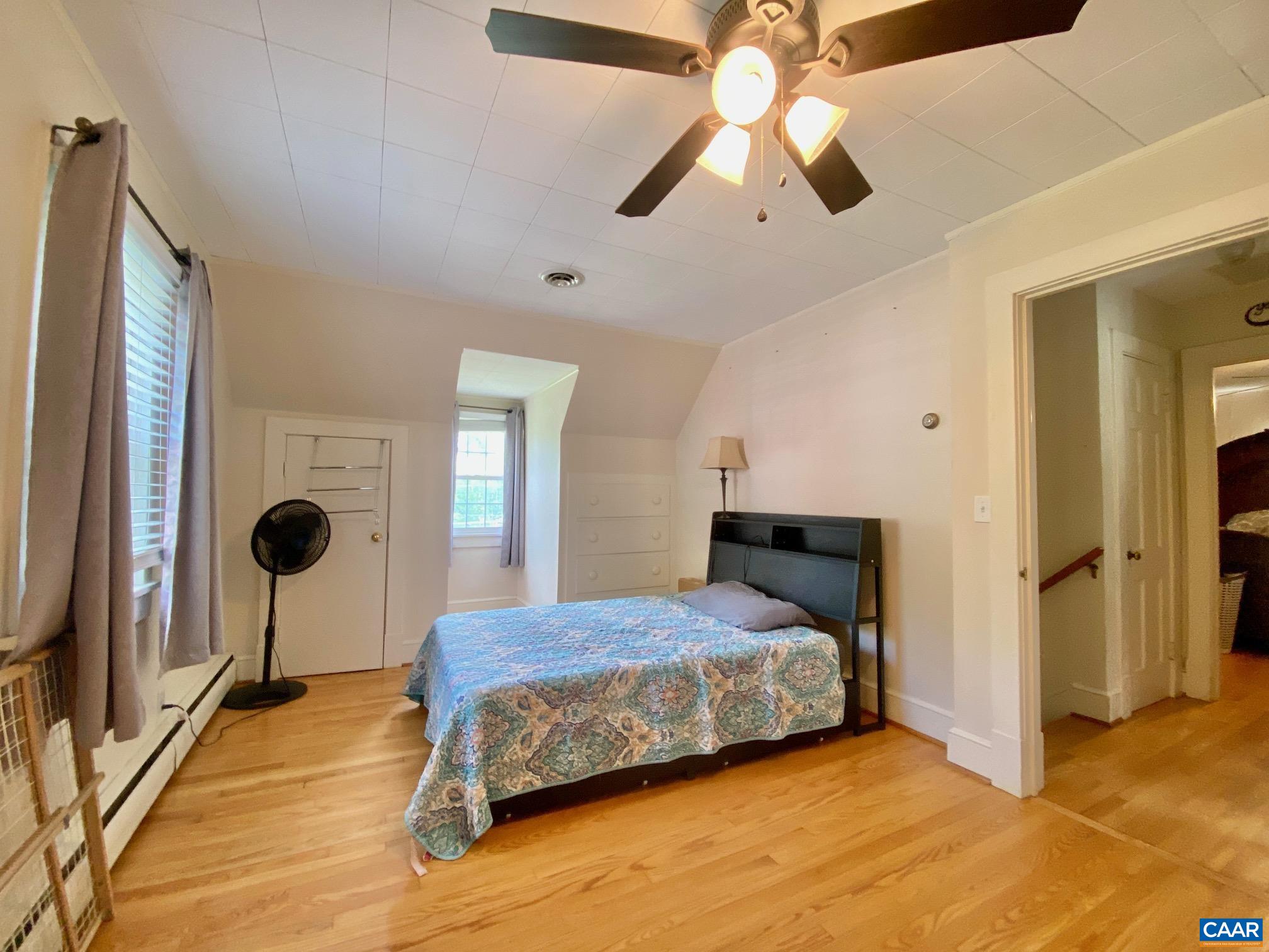 210 W GORDON AVE, GORDONSVILLE, Virginia 22942, 3 Bedrooms Bedrooms, ,2 BathroomsBathrooms,Residential,210 W GORDON AVE,676894 MLS # 676894