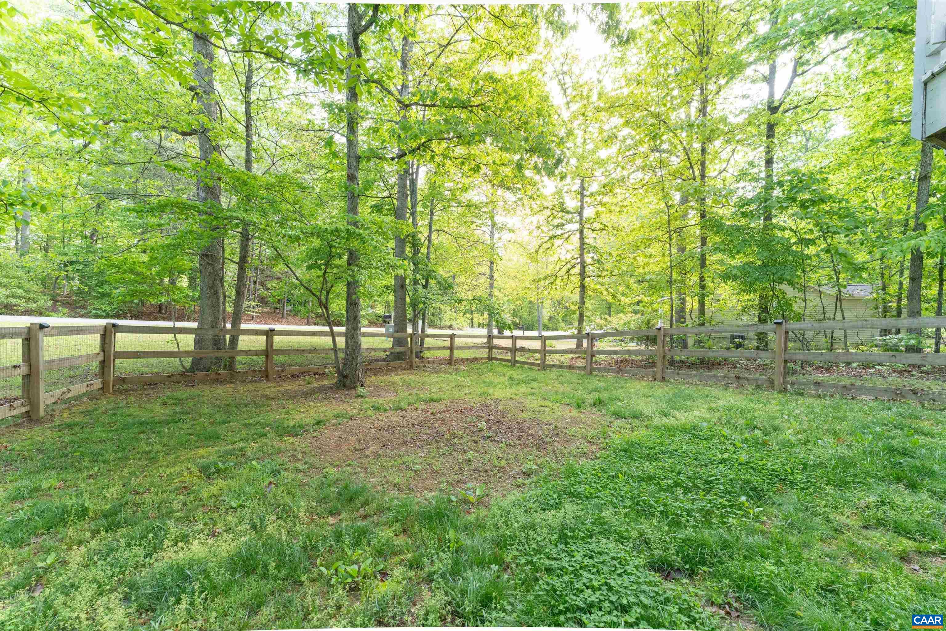 18 SEMINOLE TRL, PALMYRA, Virginia 22963, 3 Bedrooms Bedrooms, ,2 BathroomsBathrooms,Residential,18 SEMINOLE TRL,676897 MLS # 676897
