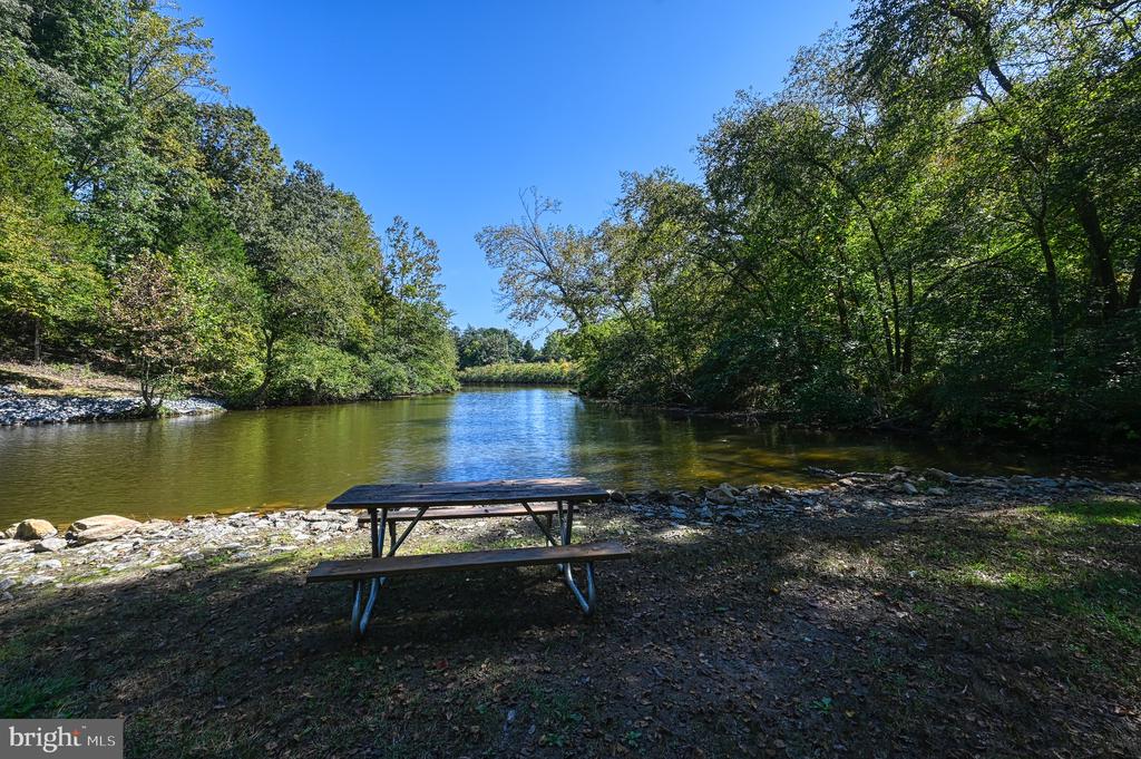 1242 N LAKESHORE DR, LOUISA, Virginia 23093, ,Land,1242 N LAKESHORE DR,VALA2009846 MLS # VALA2009846