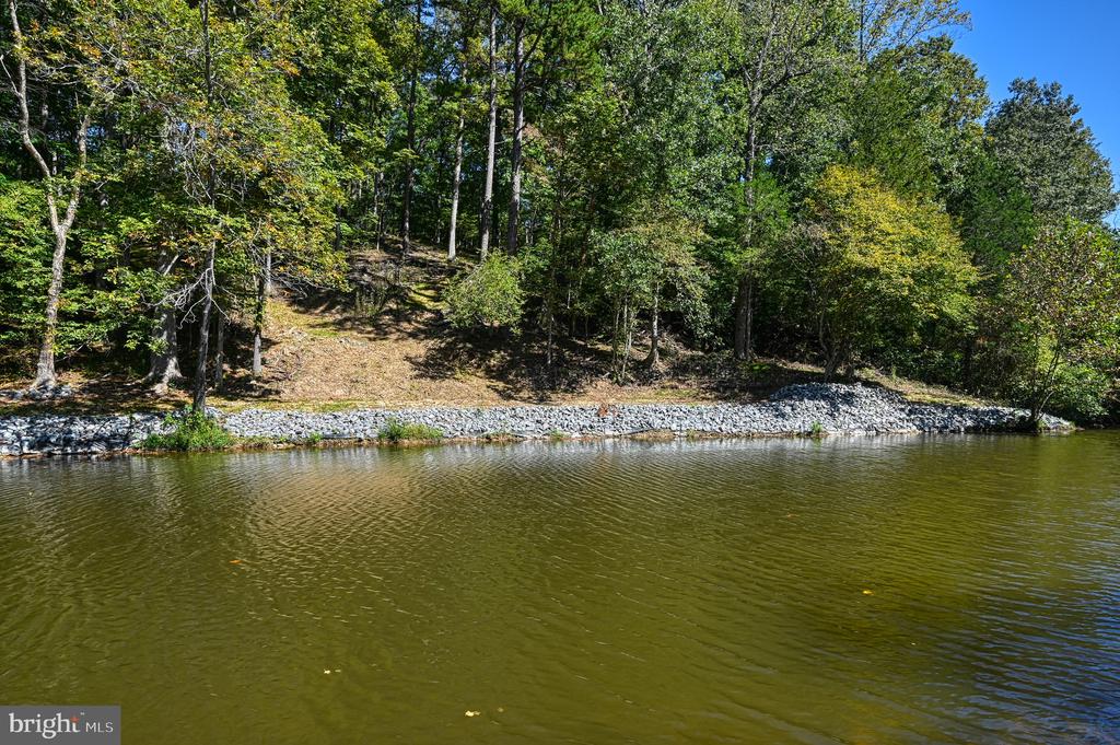 1242 N LAKESHORE DR, LOUISA, Virginia 23093, ,Land,1242 N LAKESHORE DR,VALA2009846 MLS # VALA2009846