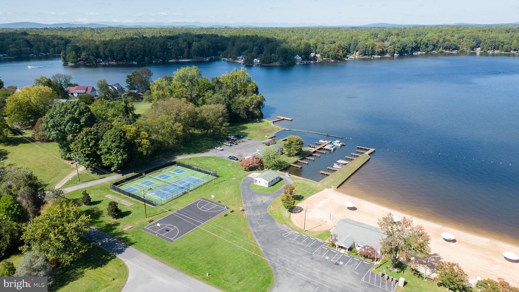1242 N LAKESHORE DR, LOUISA, Virginia 23093, ,Land,1242 N LAKESHORE DR,VALA2009846 MLS # VALA2009846