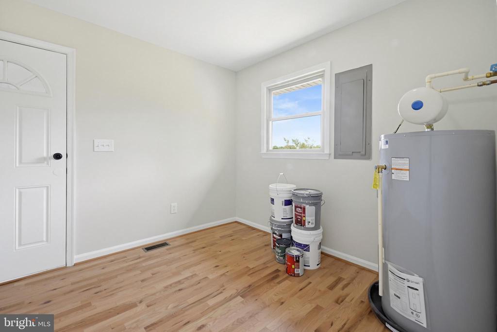 4014 BONNIE BRAE CT, FREDERICKSBURG, Virginia 22407, 3 Bedrooms Bedrooms, ,2 BathroomsBathrooms,Residential,4014 BONNIE BRAE CT,VASP2041222 MLS # VASP2041222