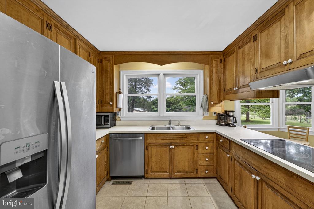 19059 CARLETON DR, CULPEPER, Virginia 22701, 6 Bedrooms Bedrooms, ,4 BathroomsBathrooms,Residential,19059 CARLETON DR,VACU2013466 MLS # VACU2013466