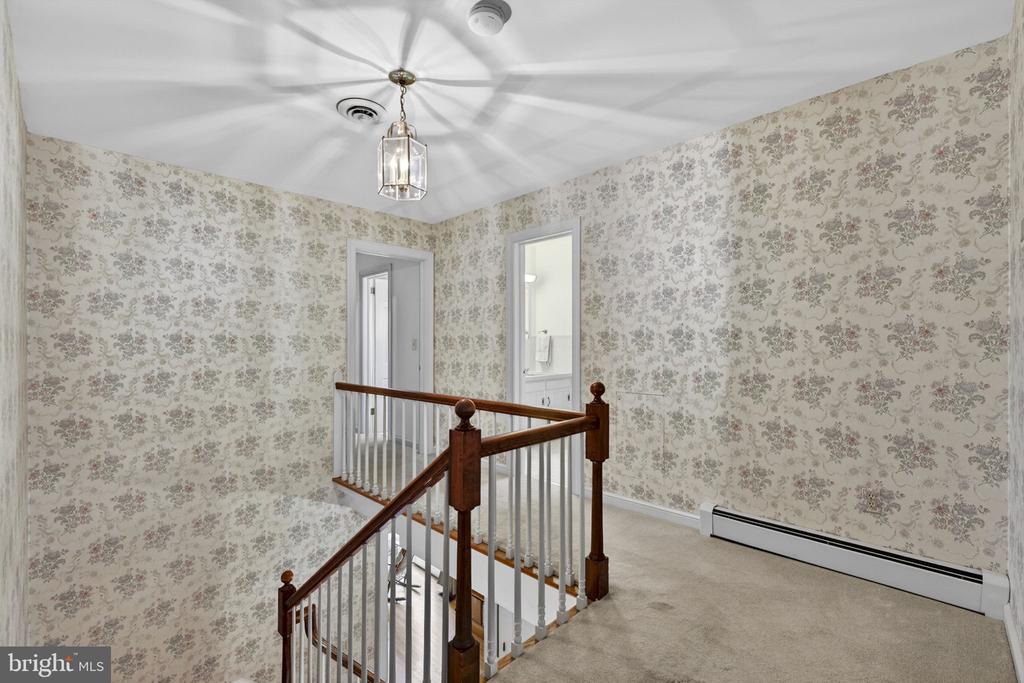 19059 CARLETON DR, CULPEPER, Virginia 22701, 6 Bedrooms Bedrooms, ,4 BathroomsBathrooms,Residential,19059 CARLETON DR,VACU2013466 MLS # VACU2013466
