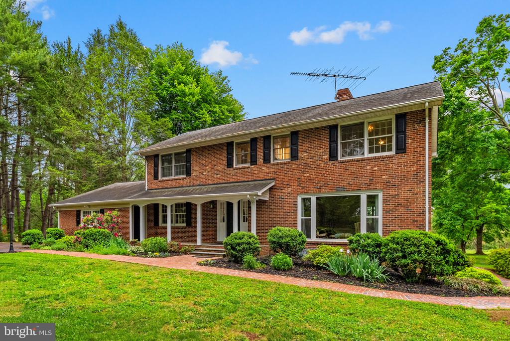 19059 CARLETON DR, CULPEPER, Virginia 22701, 6 Bedrooms Bedrooms, ,4 BathroomsBathrooms,Residential,19059 CARLETON DR,VACU2013466 MLS # VACU2013466