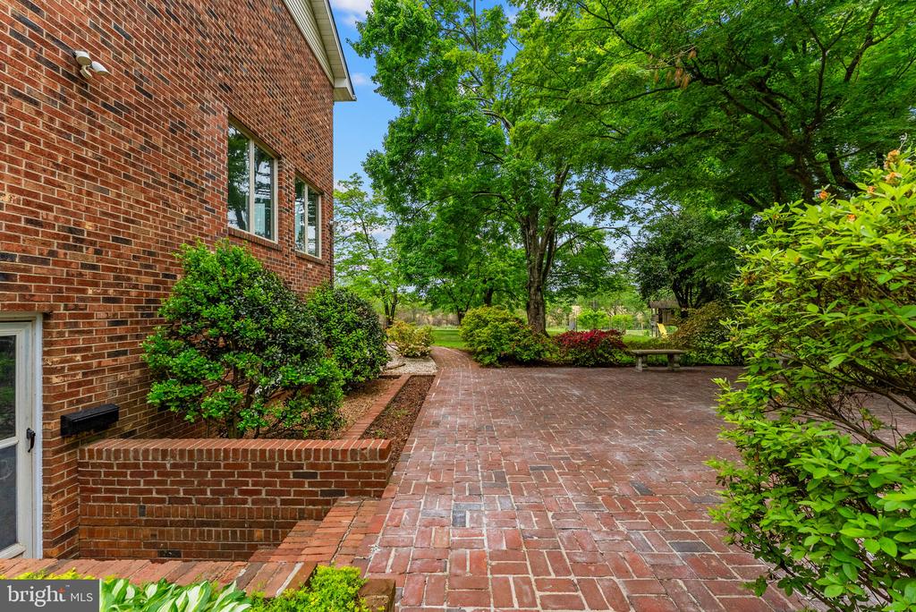 19059 CARLETON DR, CULPEPER, Virginia 22701, 6 Bedrooms Bedrooms, ,4 BathroomsBathrooms,Residential,19059 CARLETON DR,VACU2013466 MLS # VACU2013466