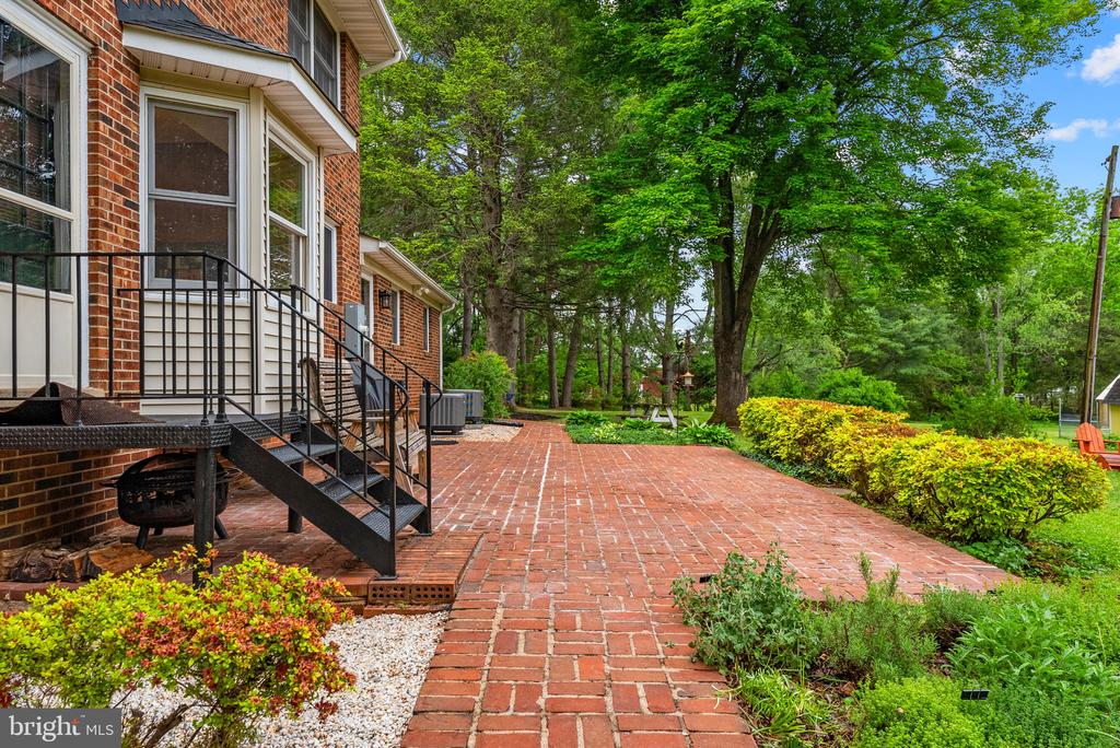 19059 CARLETON DR, CULPEPER, Virginia 22701, 6 Bedrooms Bedrooms, ,4 BathroomsBathrooms,Residential,19059 CARLETON DR,VACU2013466 MLS # VACU2013466