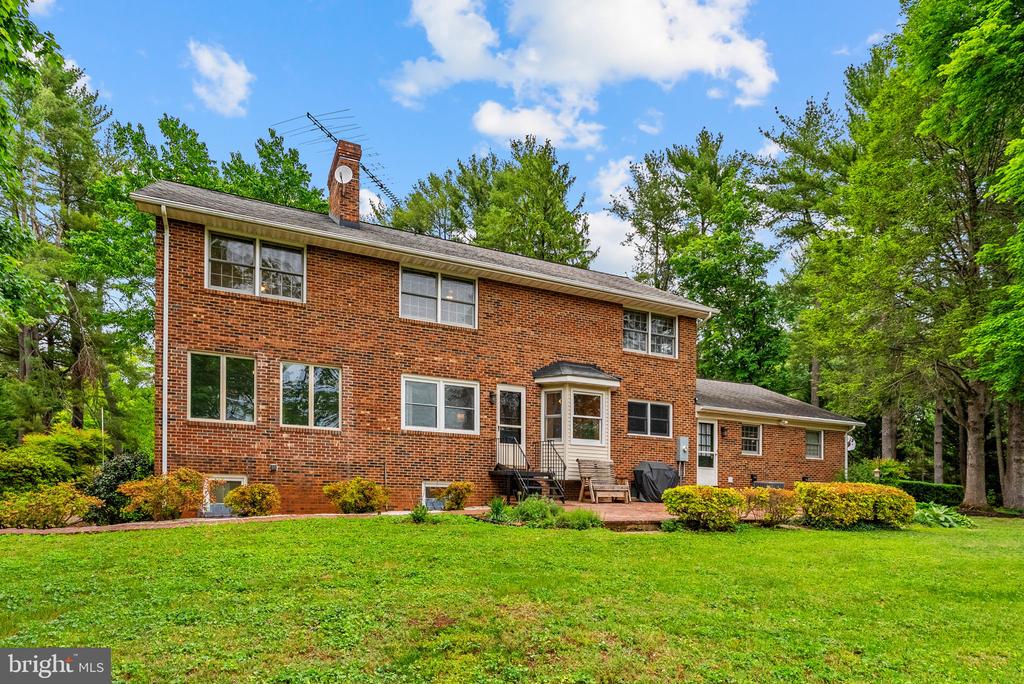 19059 CARLETON DR, CULPEPER, Virginia 22701, 6 Bedrooms Bedrooms, ,4 BathroomsBathrooms,Residential,19059 CARLETON DR,VACU2013466 MLS # VACU2013466