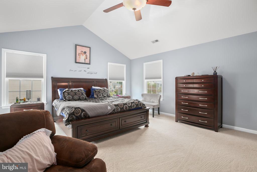 10100 SACHS CT, FREDERICKSBURG, Virginia 22408, 6 Bedrooms Bedrooms, ,4 BathroomsBathrooms,Residential,10100 SACHS CT,VASP2041660 MLS # VASP2041660
