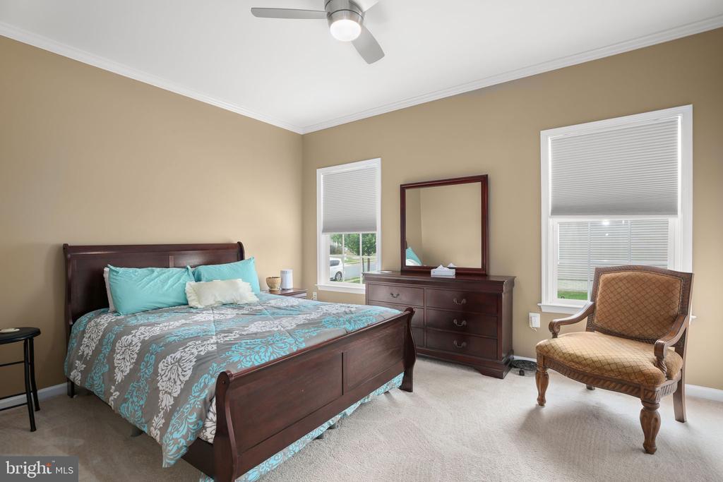 10100 SACHS CT, FREDERICKSBURG, Virginia 22408, 6 Bedrooms Bedrooms, ,4 BathroomsBathrooms,Residential,10100 SACHS CT,VASP2041660 MLS # VASP2041660