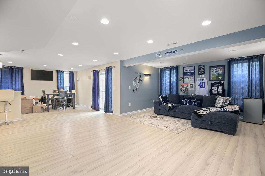 10100 SACHS CT, FREDERICKSBURG, Virginia 22408, 6 Bedrooms Bedrooms, ,4 BathroomsBathrooms,Residential,10100 SACHS CT,VASP2041660 MLS # VASP2041660