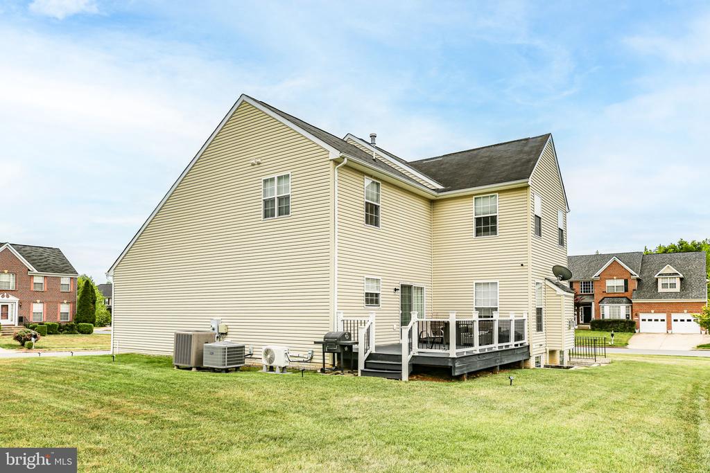 10100 SACHS CT, FREDERICKSBURG, Virginia 22408, 6 Bedrooms Bedrooms, ,4 BathroomsBathrooms,Residential,10100 SACHS CT,VASP2041660 MLS # VASP2041660