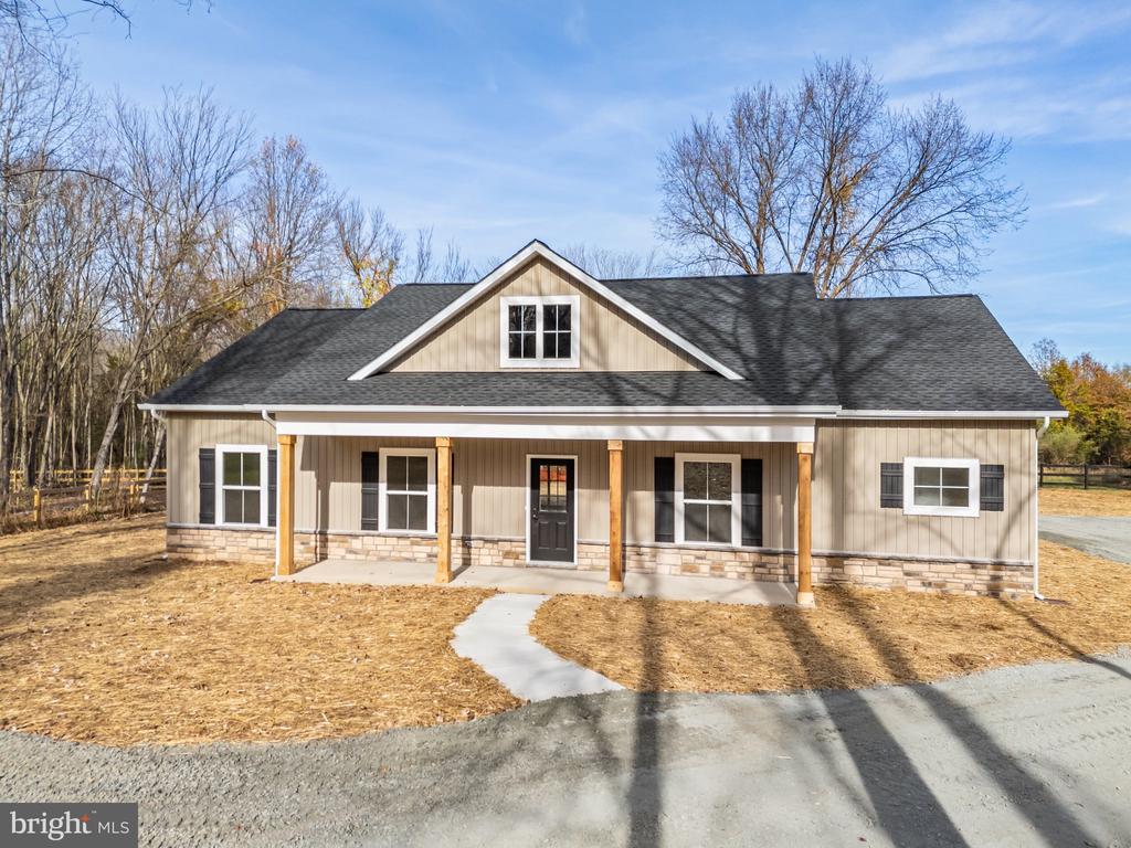 GRAY MEADOW CT, WARRENTON, Virginia 20187, 3 Bedrooms Bedrooms, ,2 BathroomsBathrooms,Residential,GRAY MEADOW CT,VAFQ2021970 MLS # VAFQ2021970