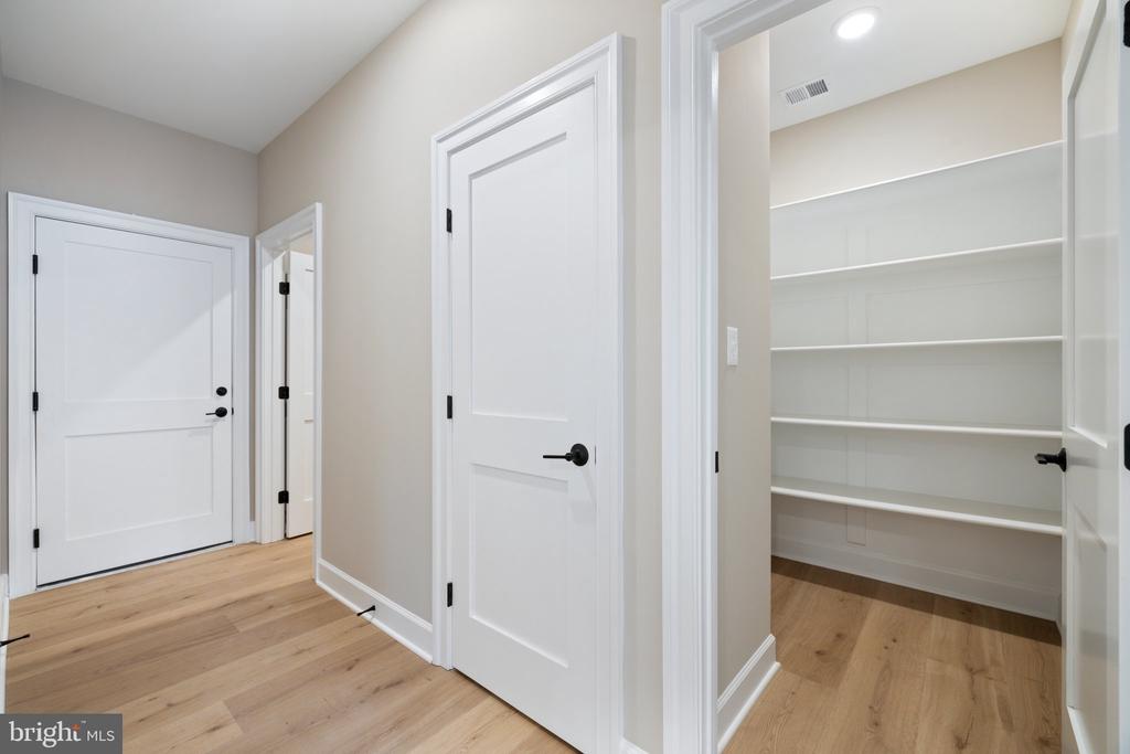 GRAY MEADOW CT, WARRENTON, Virginia 20187, 3 Bedrooms Bedrooms, ,2 BathroomsBathrooms,Residential,GRAY MEADOW CT,VAFQ2021970 MLS # VAFQ2021970