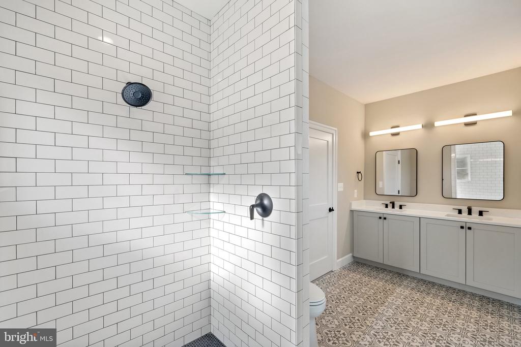 GRAY MEADOW CT, WARRENTON, Virginia 20187, 3 Bedrooms Bedrooms, ,2 BathroomsBathrooms,Residential,GRAY MEADOW CT,VAFQ2021970 MLS # VAFQ2021970