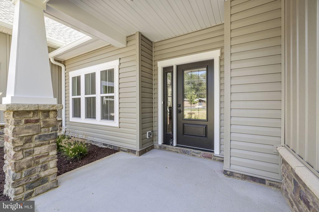 GRAY MEADOW CT, WARRENTON, Virginia 20187, 4 Bedrooms Bedrooms, ,3 BathroomsBathrooms,Residential,GRAY MEADOW CT,VAFQ2021976 MLS # VAFQ2021976