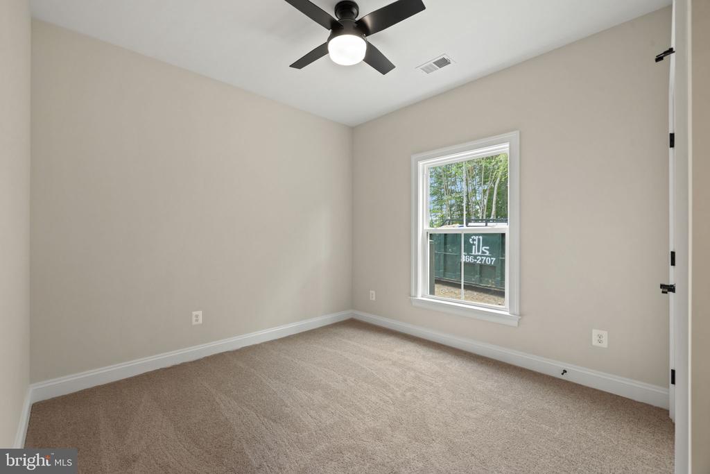 GRAY MEADOW CT, WARRENTON, Virginia 20187, 4 Bedrooms Bedrooms, ,3 BathroomsBathrooms,Residential,GRAY MEADOW CT,VAFQ2021976 MLS # VAFQ2021976