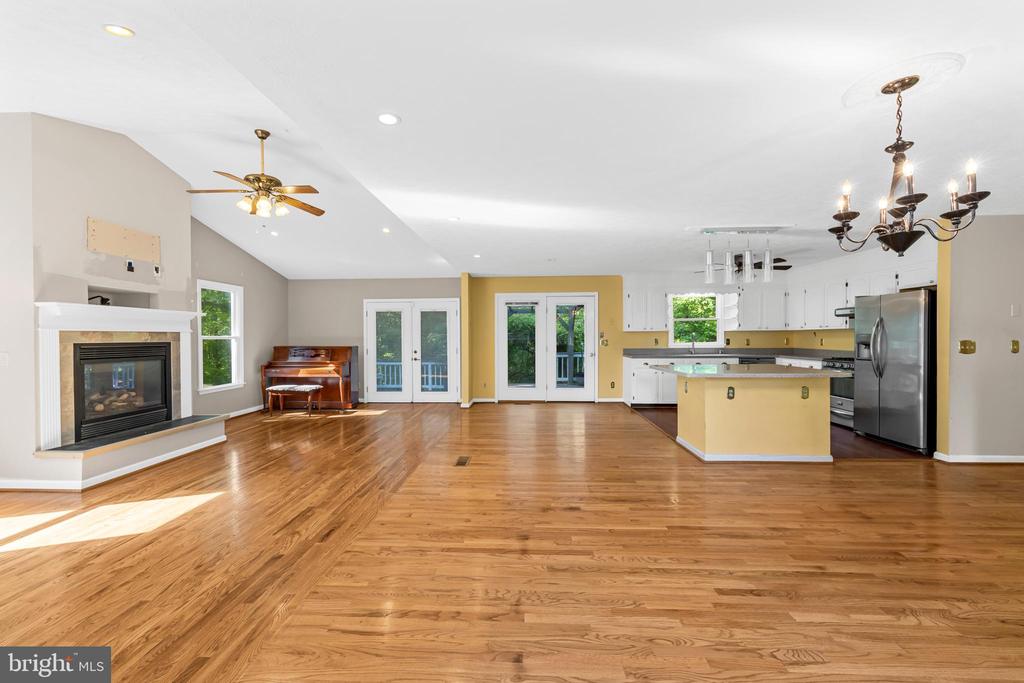 3628 S SPOTSWOOD TRL, BARBOURSVILLE, Virginia 22923, 3 Bedrooms Bedrooms, ,3 BathroomsBathrooms,Residential,3628 S SPOTSWOOD TRL,VAOR2014020 MLS # VAOR2014020